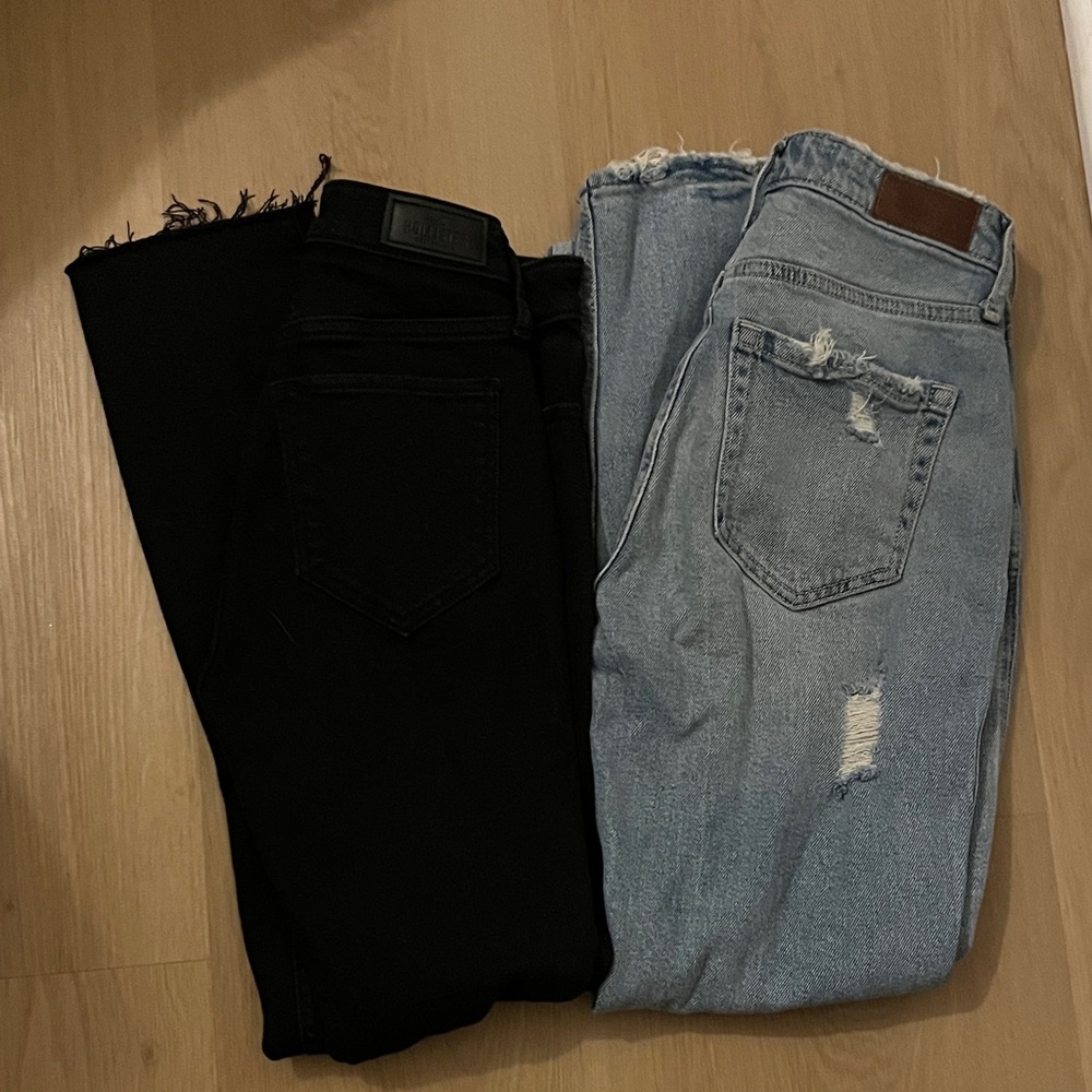 Hollister Black & Blue Jeans Bundle